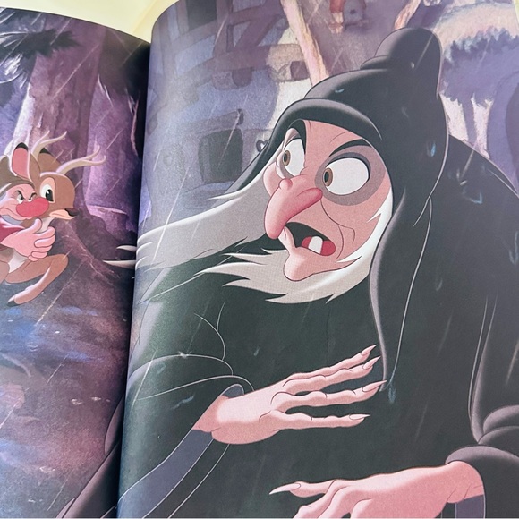 Disney Princess Snow White & the Seven Dwarfs Paperback Storybook Picture Book - Picture 13 of 16